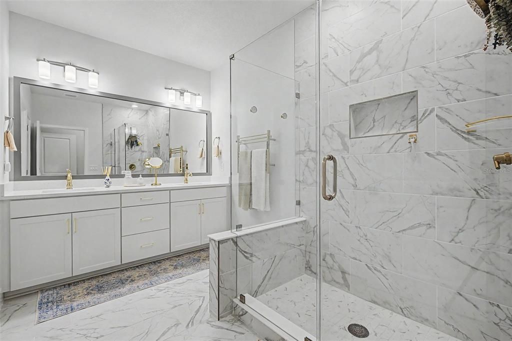 En Venta: $499,000 (3 camas, 3 baños, 2036 Pies cuadrados)