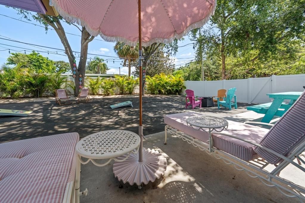 For Sale: $599,000 (3 beds, 2 baths, 1640 Square Feet)