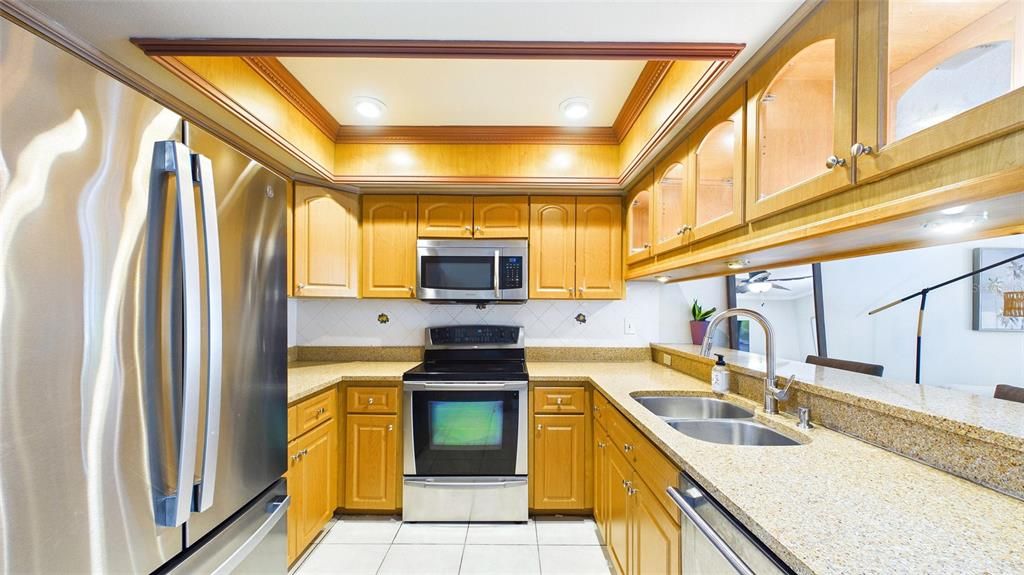На продажу: $280,000 (2 спален, 2 ванн, 1516 Квадратных фут)