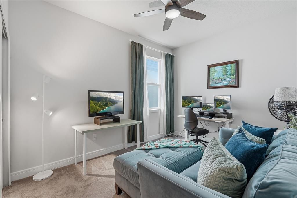 For Sale: $469,900 (3 beds, 2 baths, 2184 Square Feet)