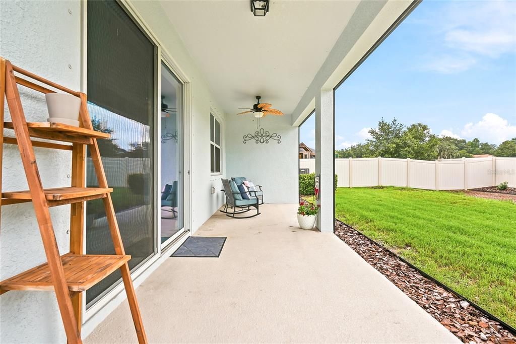 For Sale: $469,900 (3 beds, 2 baths, 2184 Square Feet)