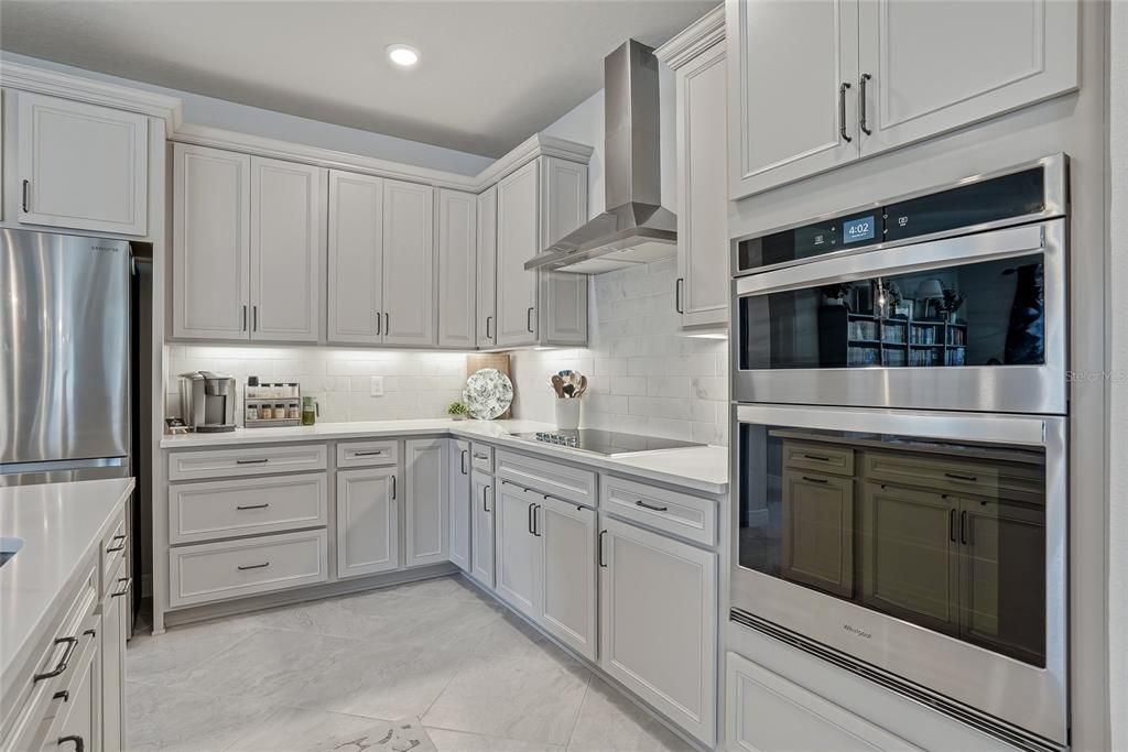 For Sale: $469,900 (3 beds, 2 baths, 2184 Square Feet)