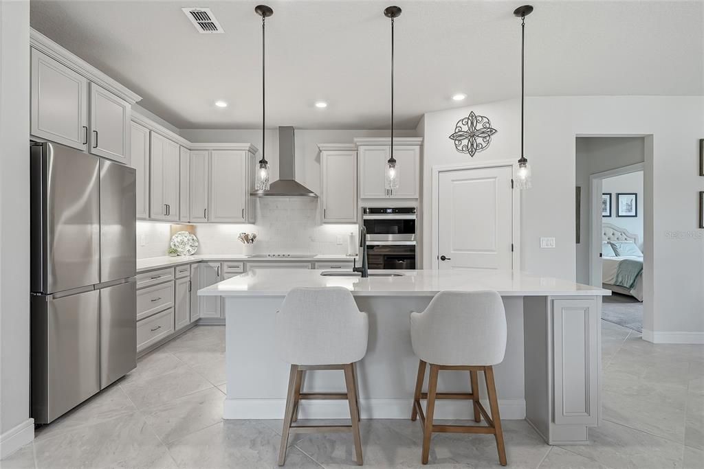 For Sale: $469,900 (3 beds, 2 baths, 2184 Square Feet)