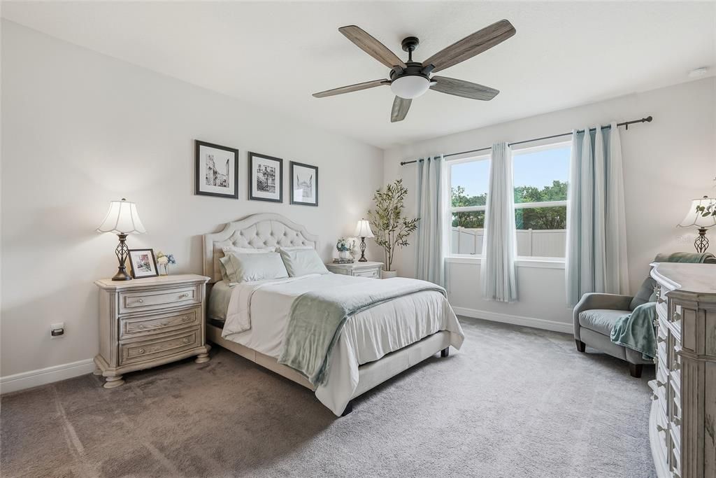 For Sale: $469,900 (3 beds, 2 baths, 2184 Square Feet)