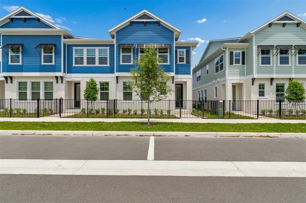 For Rent: $3,800 (3 beds, 2 baths, 1932 Square Feet)