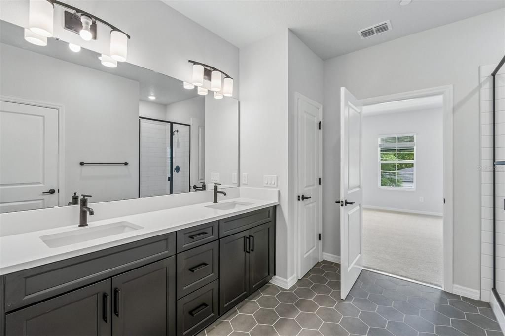 For Rent: $3,800 (3 beds, 2 baths, 1932 Square Feet)