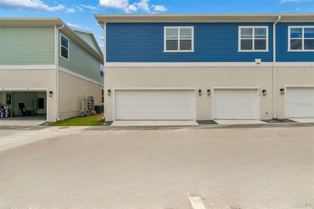For Rent: $3,800 (3 beds, 2 baths, 1932 Square Feet)