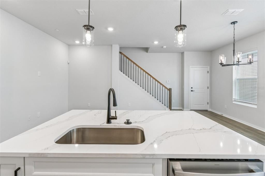 For Rent: $3,800 (3 beds, 2 baths, 1932 Square Feet)