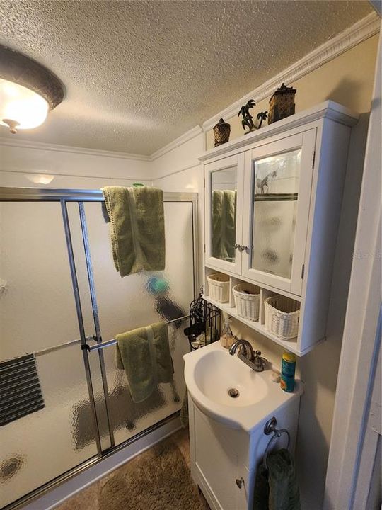 For Sale: $125,000 (2 beds, 2 baths, 1008 Square Feet)