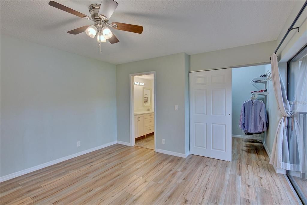 For Rent: $2,300 (2 beds, 2 baths, 1344 Square Feet)
