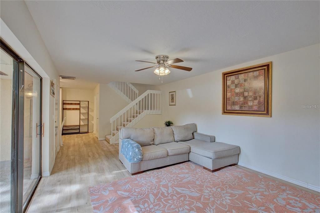 For Rent: $2,300 (2 beds, 2 baths, 1344 Square Feet)