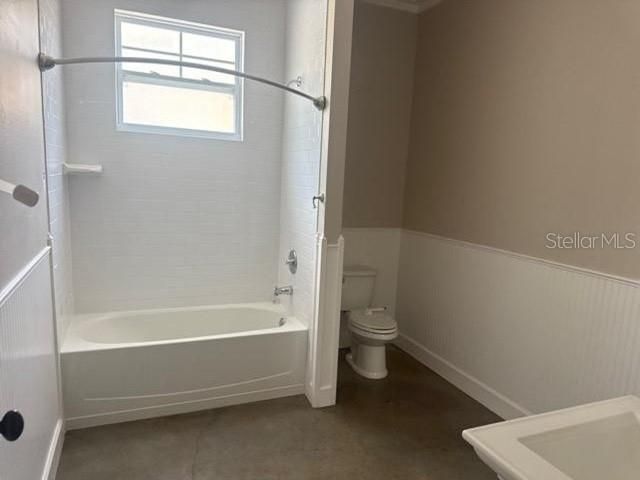 En Venta: $624,000 (4 camas, 3 baños, 2627 Pies cuadrados)
