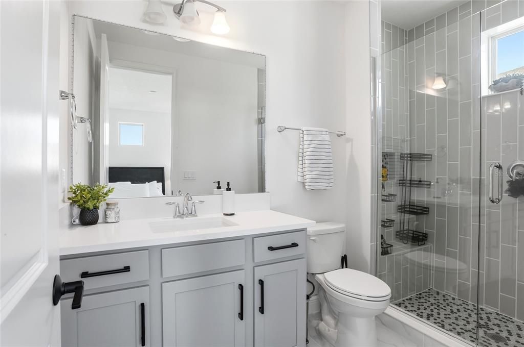 For Sale: $820,000 (5 beds, 4 baths, 3408 Square Feet)