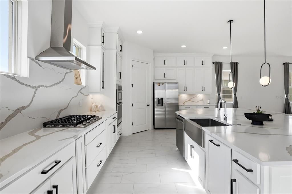 For Sale: $820,000 (5 beds, 4 baths, 3408 Square Feet)
