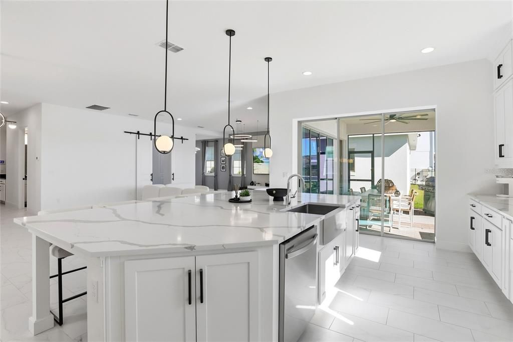 For Sale: $820,000 (5 beds, 4 baths, 3408 Square Feet)