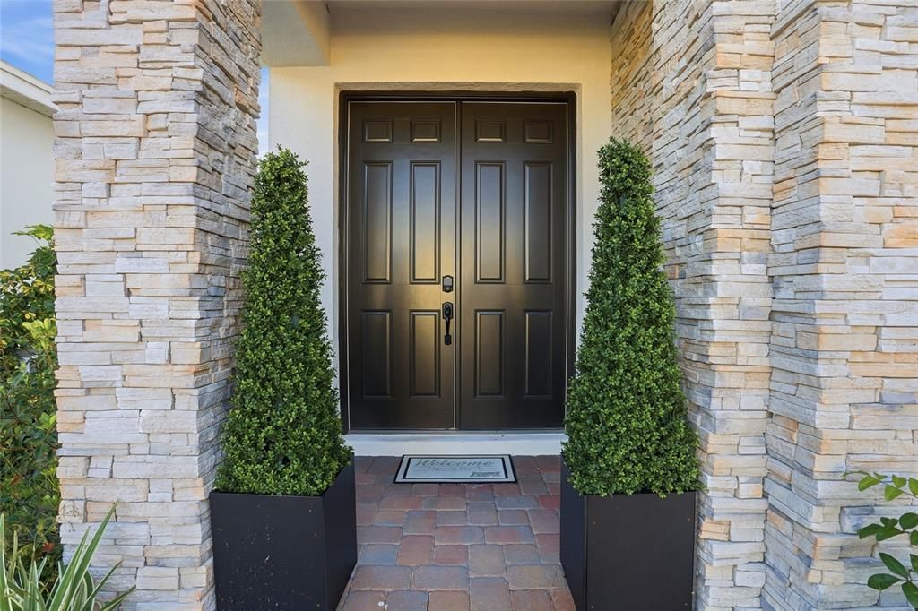 For Sale: $820,000 (5 beds, 4 baths, 3408 Square Feet)