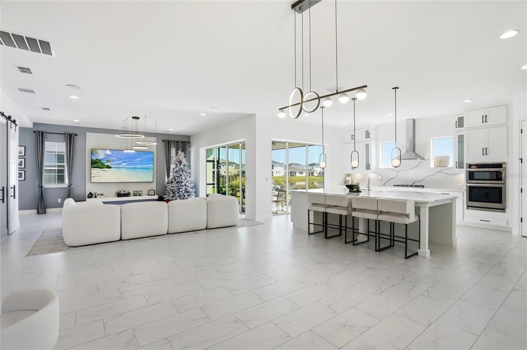 For Sale: $820,000 (5 beds, 4 baths, 3408 Square Feet)