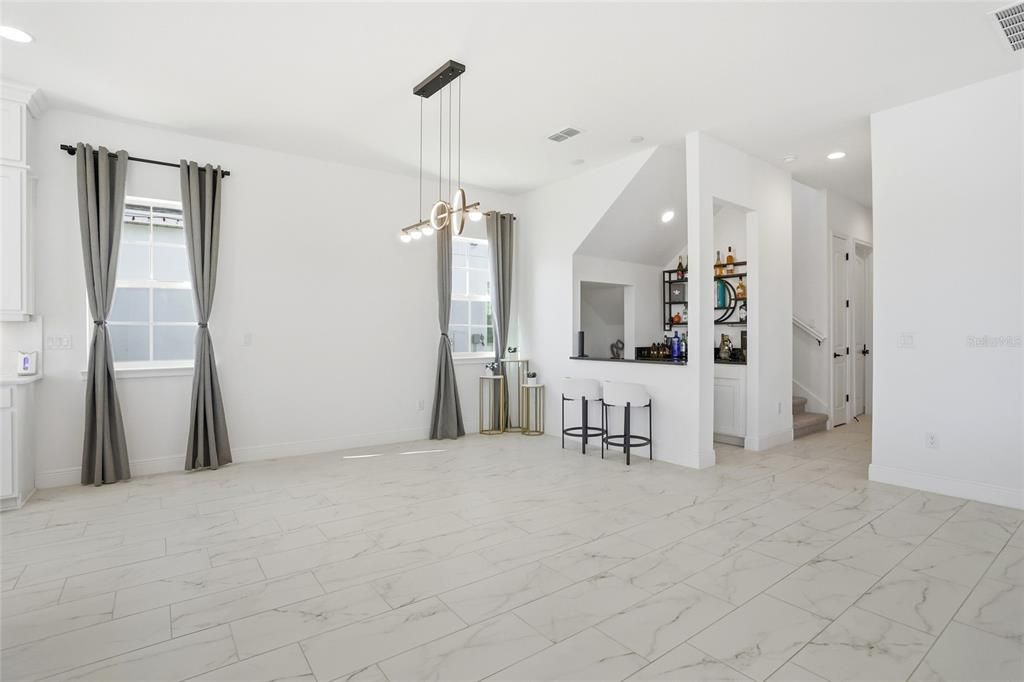 For Sale: $820,000 (5 beds, 4 baths, 3408 Square Feet)