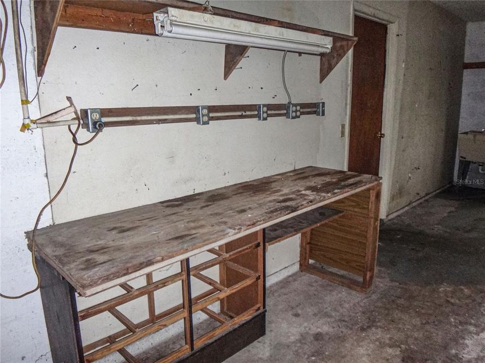 En Venta: $219,900 (4 camas, 2 baños, 1352 Pies cuadrados)
