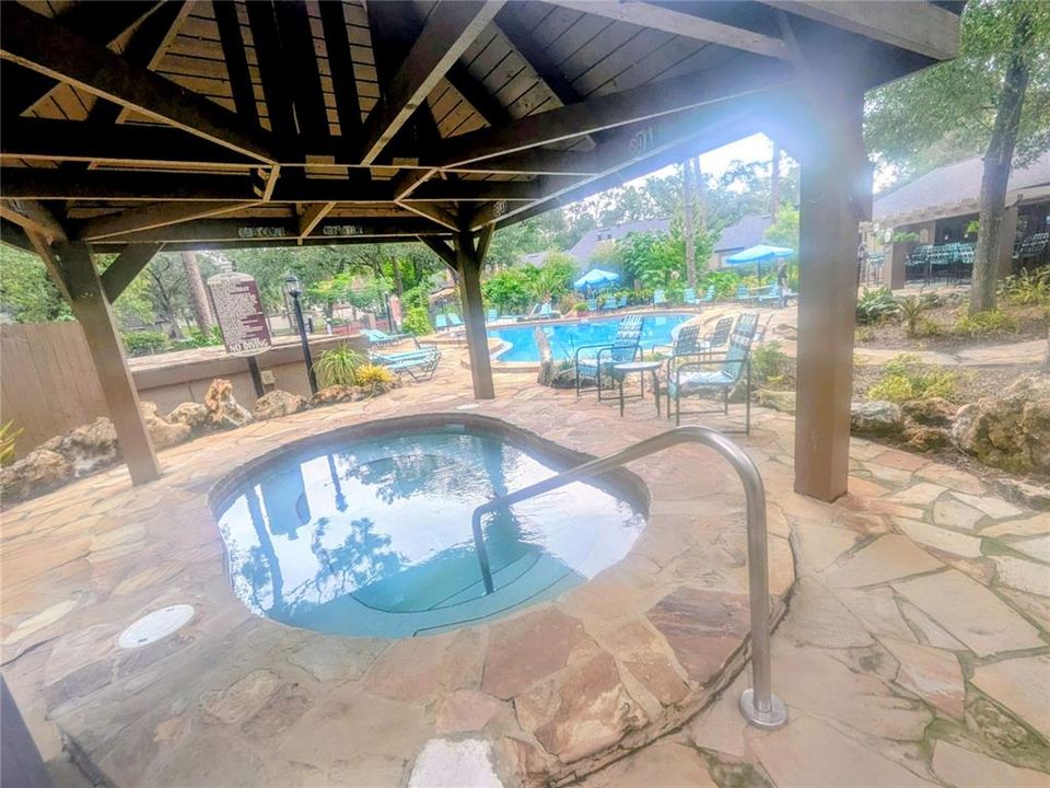En Venta: $198,500 (1 camas, 1 baños, 842 Pies cuadrados)