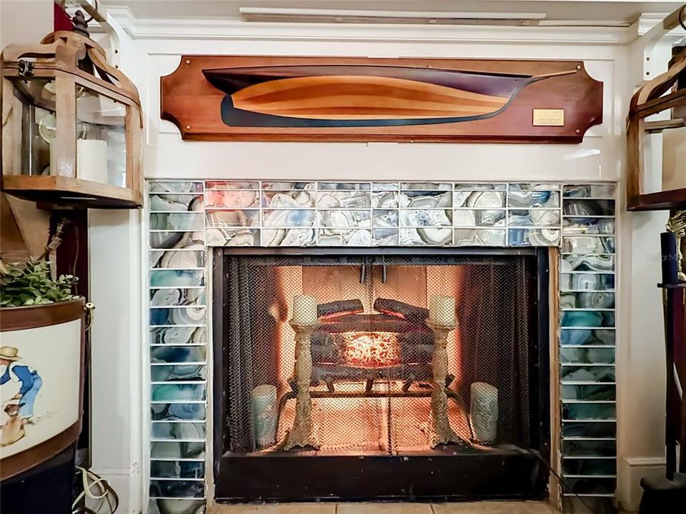 En Venta: $198,500 (1 camas, 1 baños, 842 Pies cuadrados)