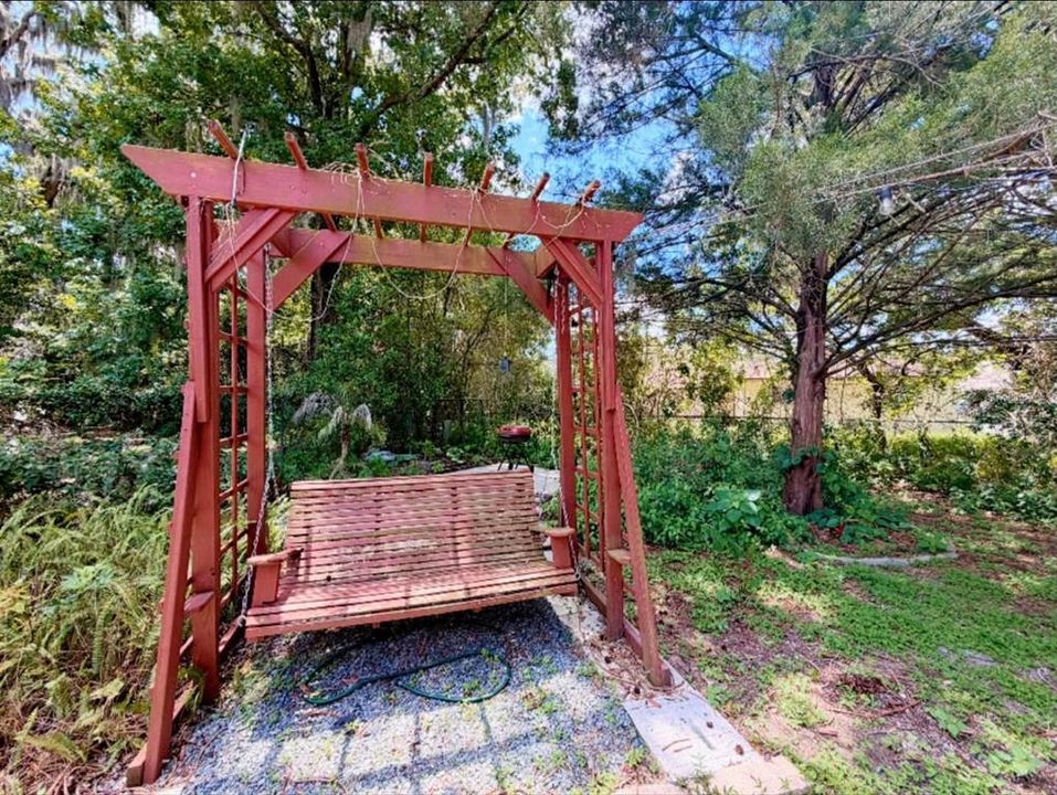 В аренду: $2,600 (4 спален, 2 ванн, 1677 Квадратных фут)