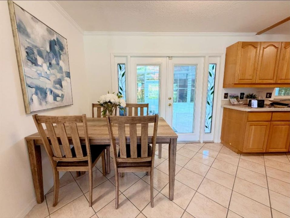 В аренду: $2,600 (4 спален, 2 ванн, 1677 Квадратных фут)