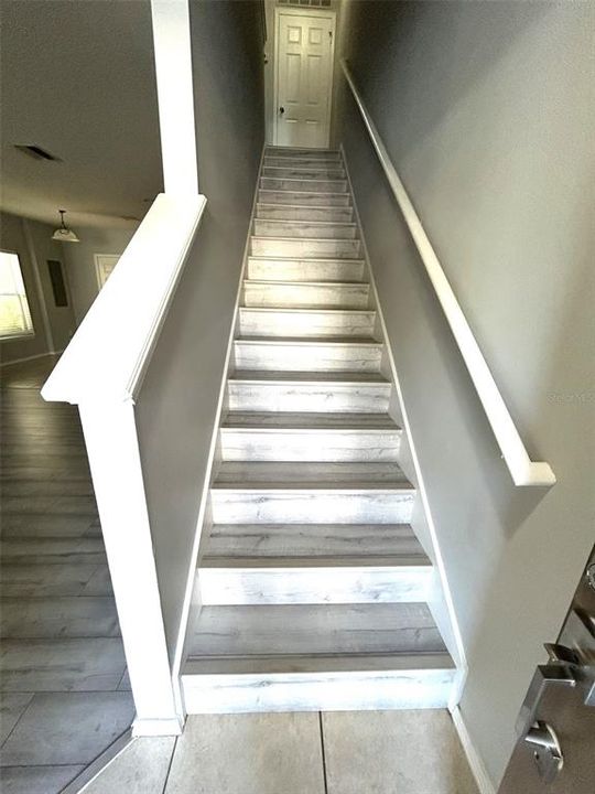 В аренду: $1,850 (2 спален, 2 ванн, 1365 Квадратных фут)