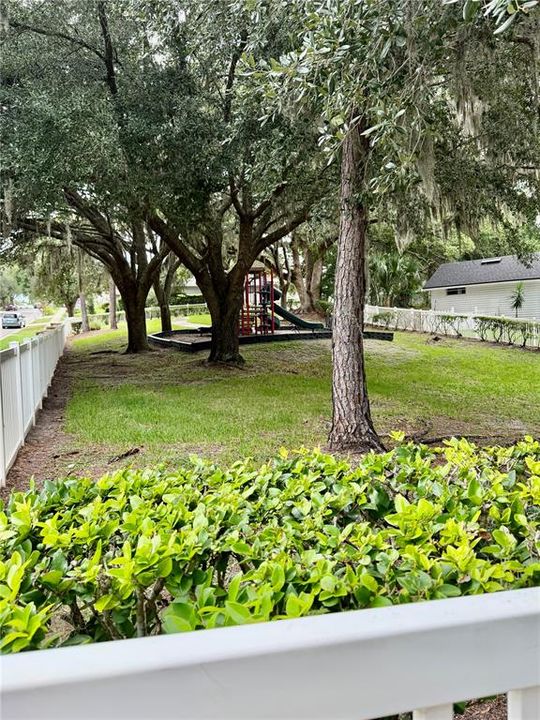 En Venta: $555,000 (4 camas, 3 baños, 2360 Pies cuadrados)