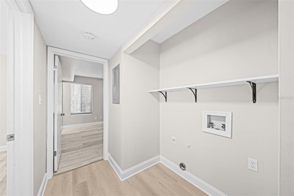 En Venta: $139,900 (2 camas, 2 baños, 864 Pies cuadrados)