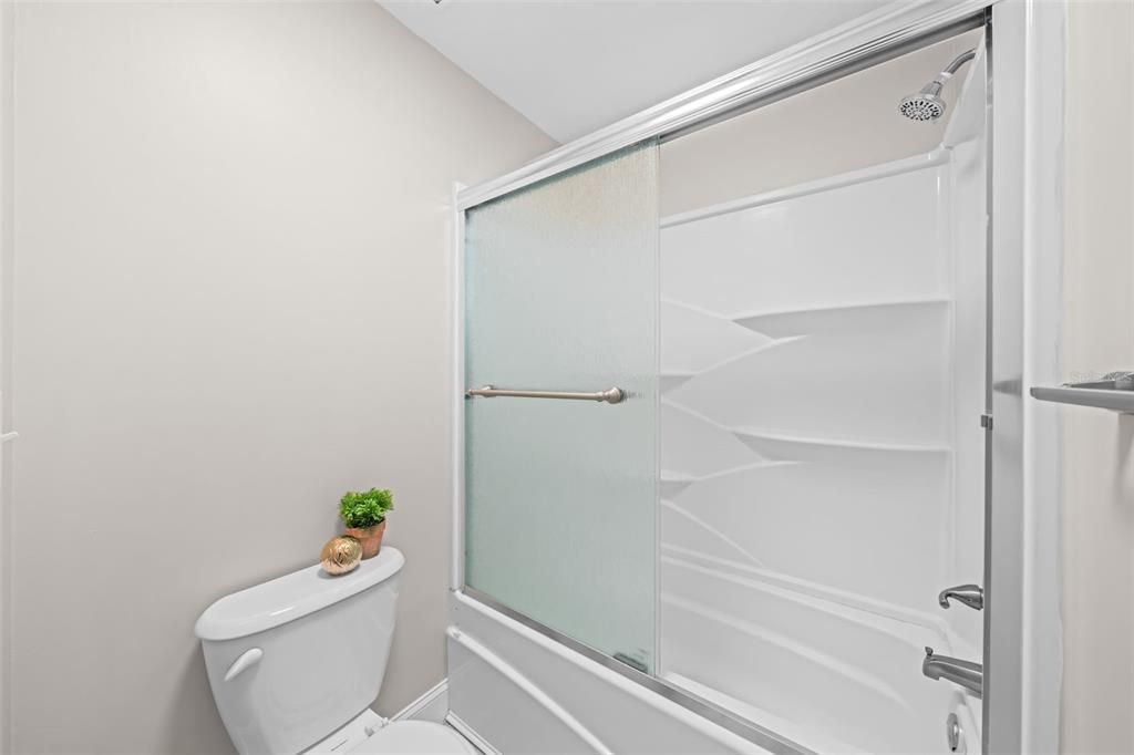 En Venta: $139,900 (2 camas, 2 baños, 864 Pies cuadrados)
