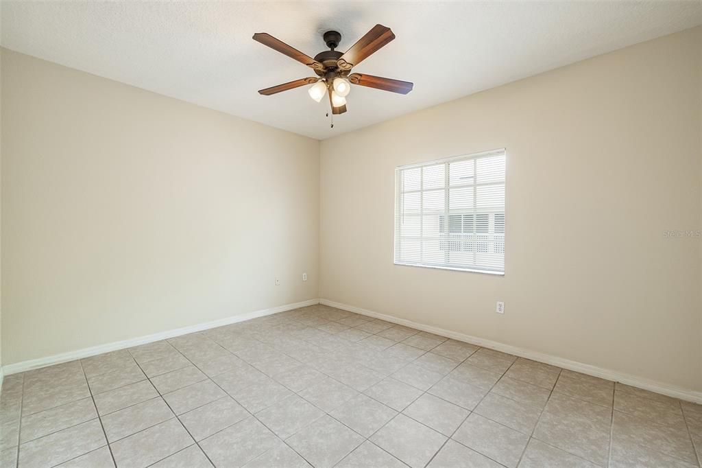 For Rent: $1,700 (3 beds, 2 baths, 1151 Square Feet)
