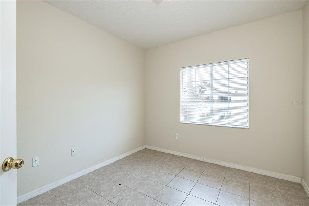 For Rent: $1,700 (3 beds, 2 baths, 1151 Square Feet)