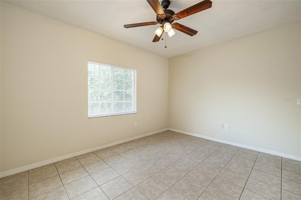 For Rent: $1,700 (3 beds, 2 baths, 1151 Square Feet)