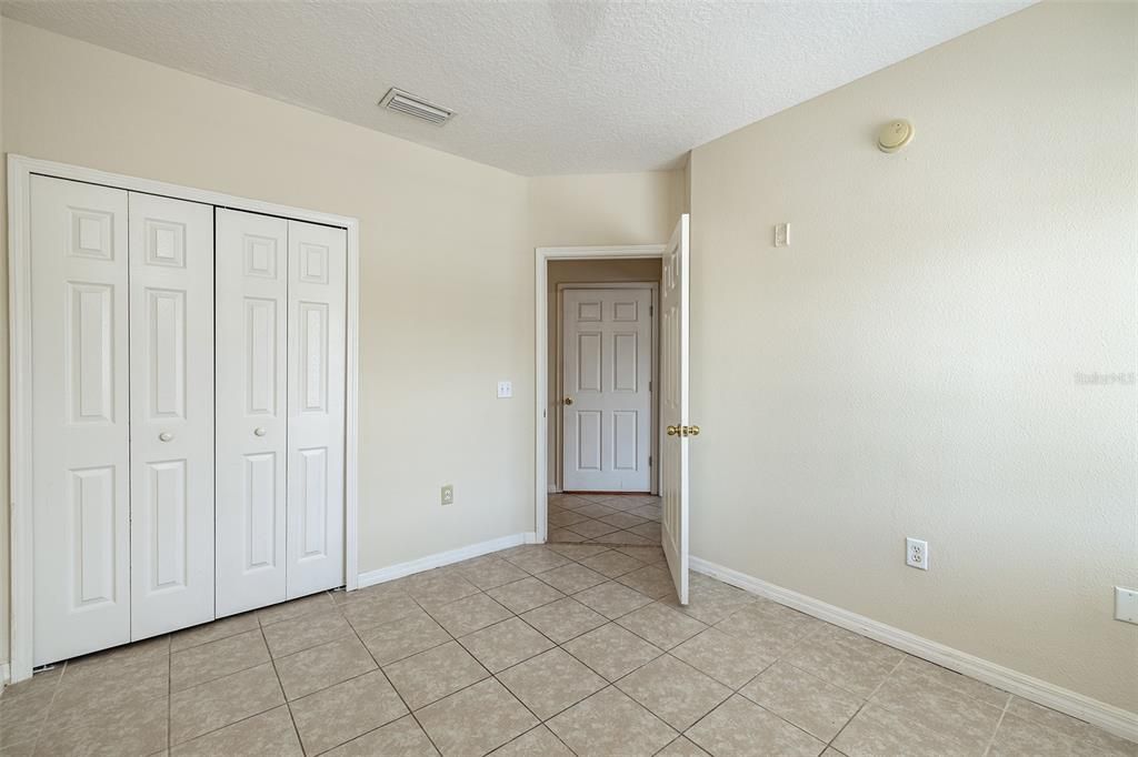 For Rent: $1,700 (3 beds, 2 baths, 1151 Square Feet)