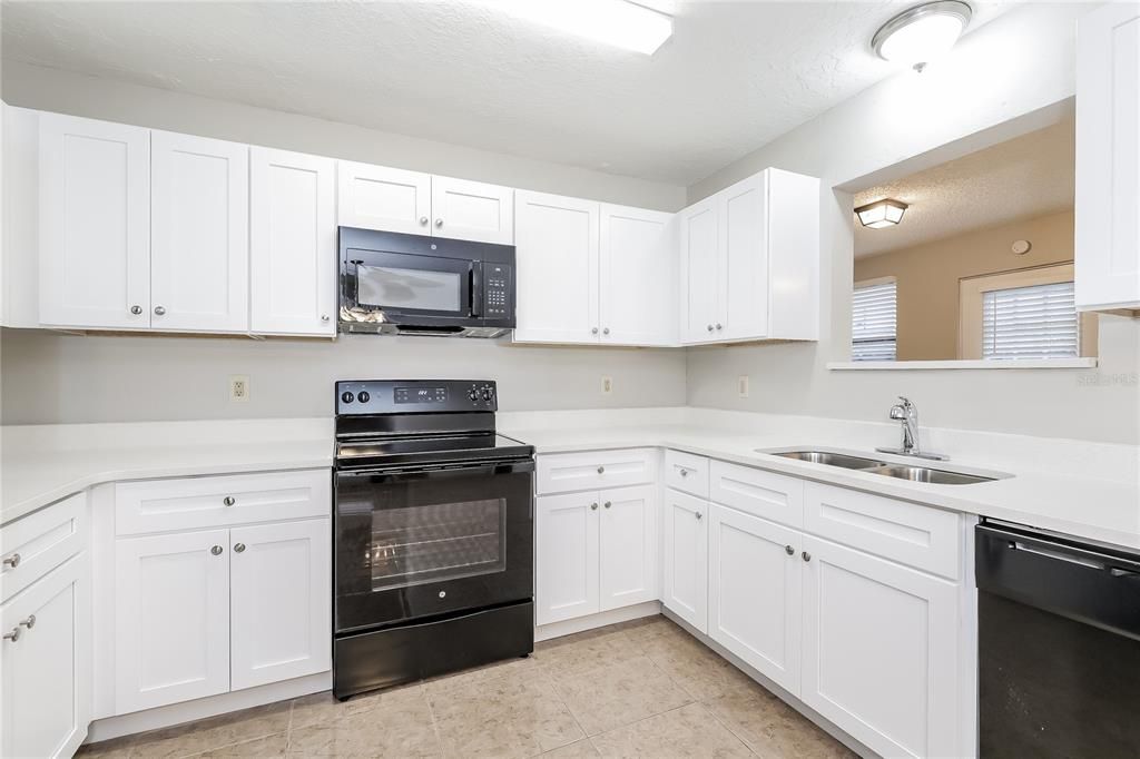 В аренду: $1,720 (3 спален, 2 ванн, 1194 Квадратных фут)