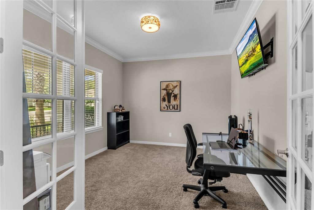 Activo con contrato: $799,900 (4 camas, 3 baños, 2818 Pies cuadrados)