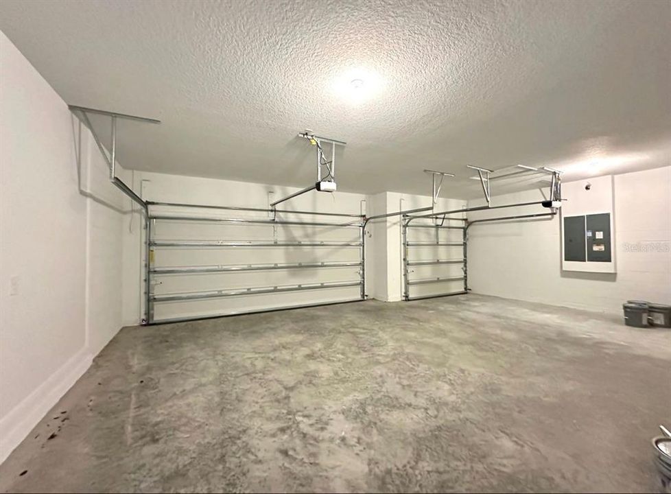 En Renta: $3,500 (5 camas, 4 baños, 3715 Pies cuadrados)