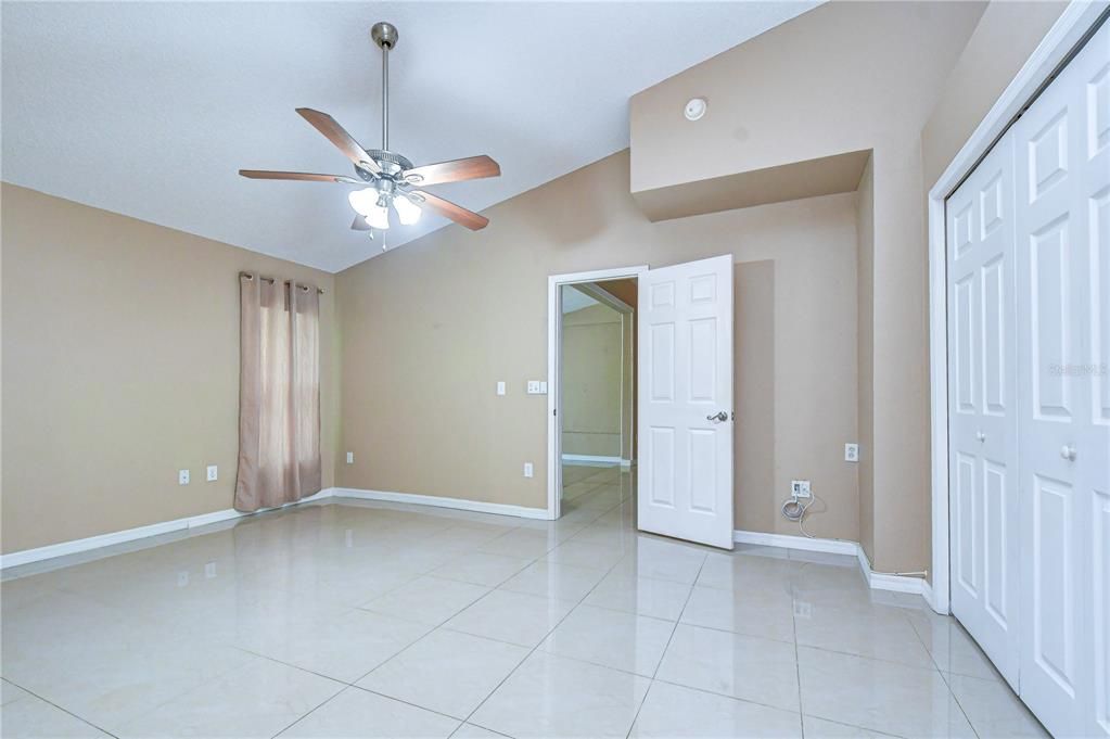 En Venta: $444,900 (3 camas, 2 baños, 1780 Pies cuadrados)