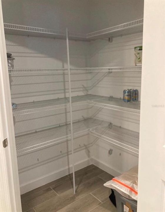 На продажу: $299,000 (2 спален, 2 ванн, 1615 Квадратных фут)