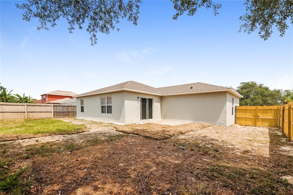 В аренду: $1,675 (3 спален, 2 ванн, 1397 Квадратных фут)