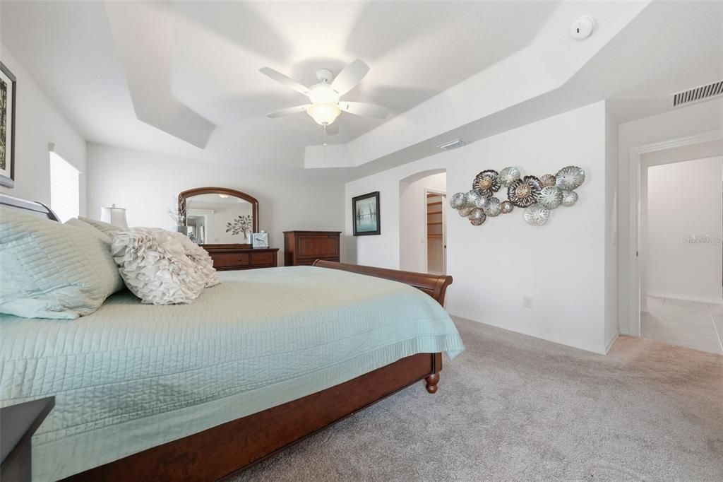 For Sale: $465,000 (3 beds, 2 baths, 1907 Square Feet)