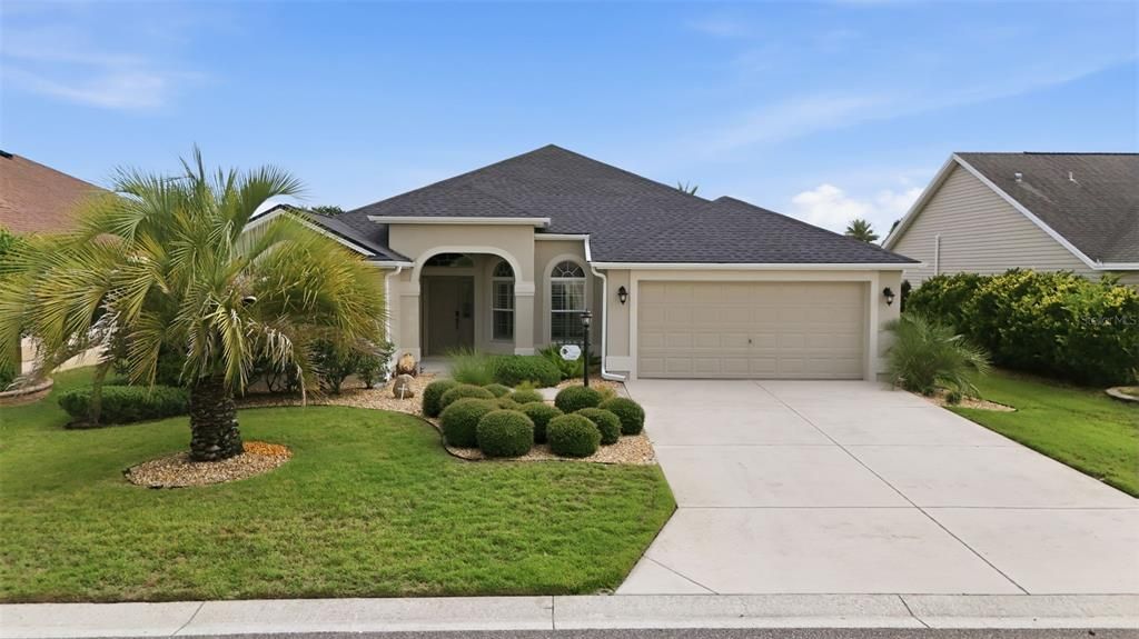 For Sale: $465,000 (3 beds, 2 baths, 1907 Square Feet)
