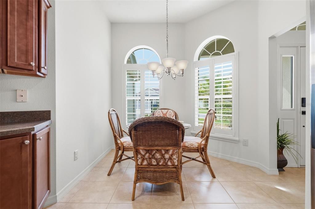 For Sale: $465,000 (3 beds, 2 baths, 1907 Square Feet)