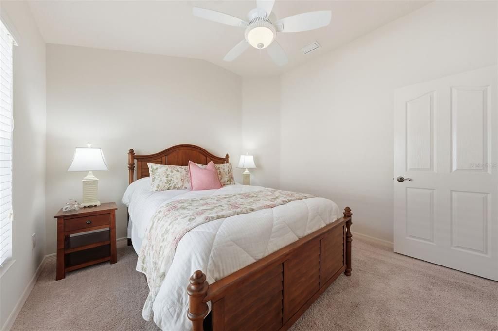 For Sale: $465,000 (3 beds, 2 baths, 1907 Square Feet)