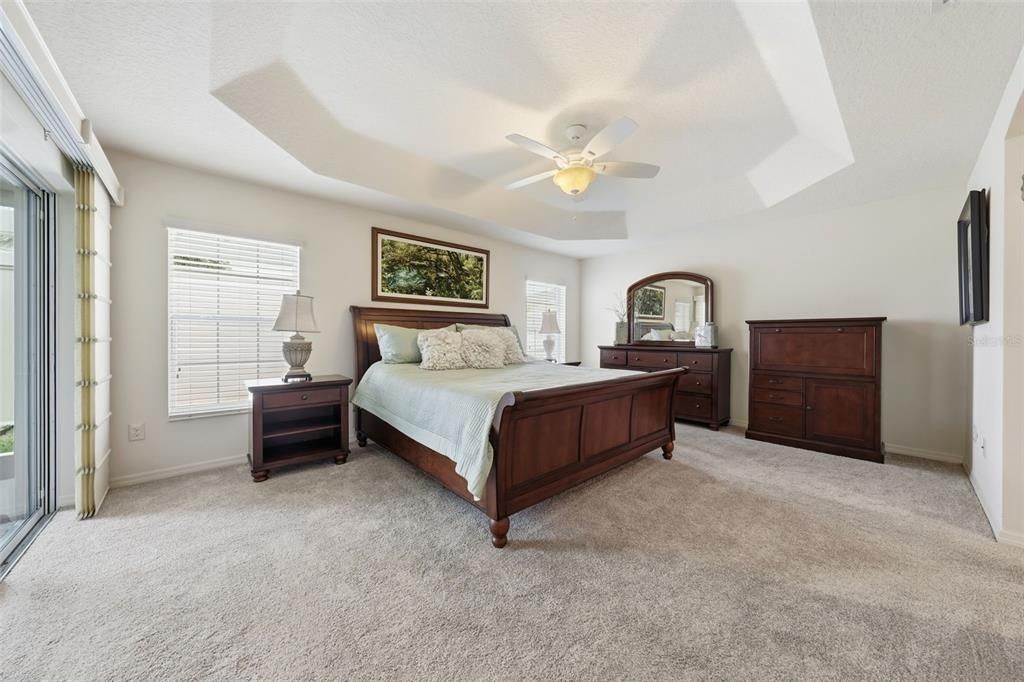 For Sale: $465,000 (3 beds, 2 baths, 1907 Square Feet)