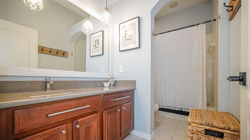 For Sale: $799,000 (3 beds, 2 baths, 2478 Square Feet)