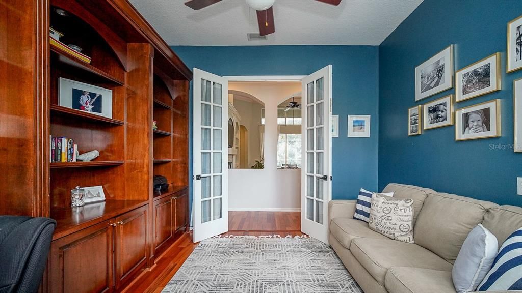 For Sale: $799,000 (3 beds, 2 baths, 2478 Square Feet)