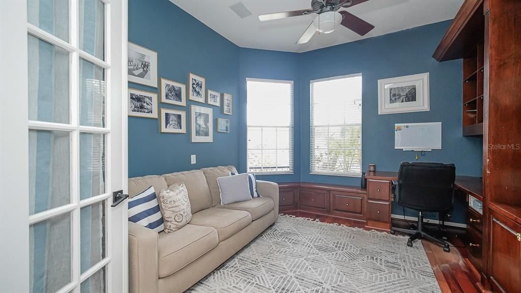 For Sale: $799,000 (3 beds, 2 baths, 2478 Square Feet)