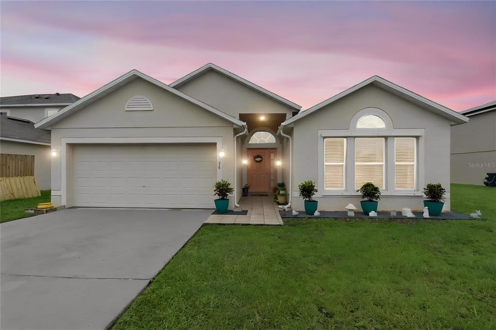 En Venta: $424,000 (3 camas, 2 baños, 1875 Pies cuadrados)